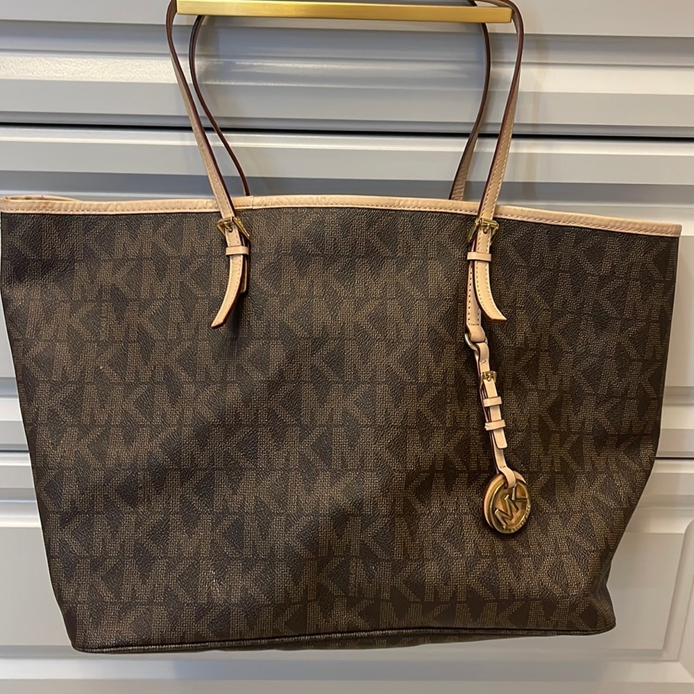 Michael kors Jet Set travel bag